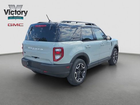 Used 2024 Ford Bronco Sport Outer Banks w/ Tech Package AWD/4WD image 18
