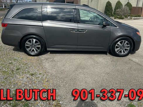 Used 2014 Honda Odyssey Touring image 4