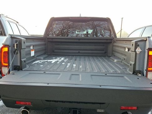 New 2026 Honda Ridgeline Black Edition image 24