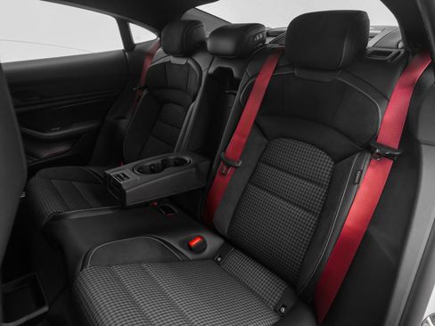 New 2025 Porsche Taycan image 42