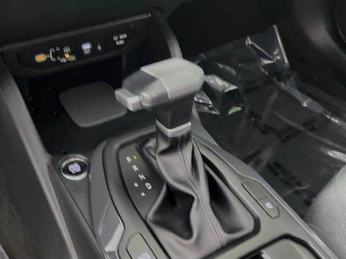 Used 2025 Kia K4 EX FWD image 24
