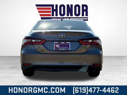 Used 2024 Toyota Camry LE image 4