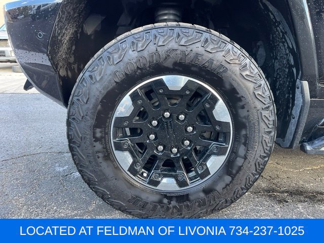 Used 2024 GMC Hummer EV 2X w/ Extreme Off-Road Package AWD/4WD image 5