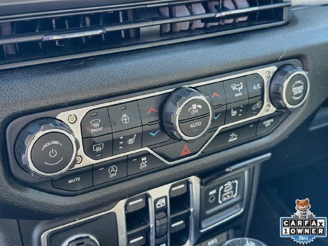Used 2025 Jeep Wrangler Unlimited Sport AWD/4WD image 13
