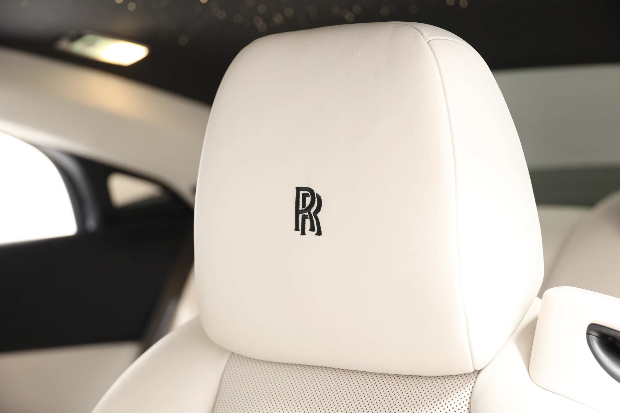 Used 2017 Rolls-Royce Wraith RWD image 22