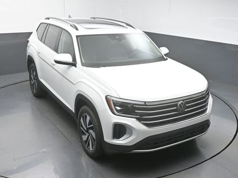 New 2026 Volkswagen Atlas SE image 41