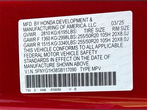 Certified 2025 Honda Pilot Sport image 37