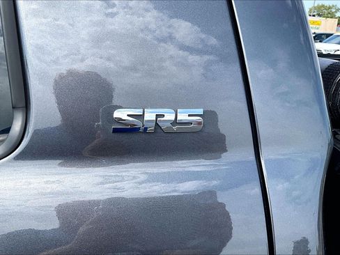 Used 2020 Toyota Tundra SR5 w/ TRD Off-Road Package AWD/4WD image 7