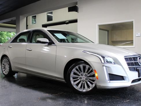 Used 2014 Cadillac CTS Luxury RWD image 38