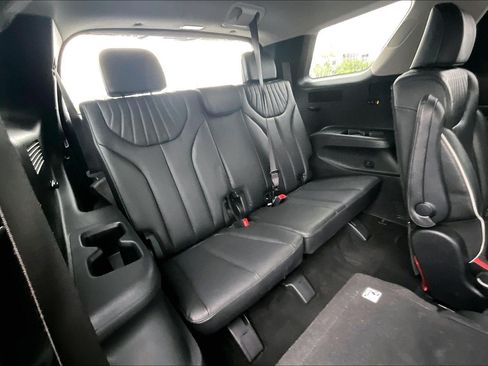 Used 2023 Hyundai Palisade Limited AWD/4WD image 26