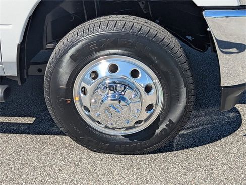 New 2026 RAM 3500 Tradesman w/ Chrome Appearance Group image 11