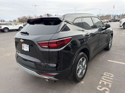 Used 2023 Chevrolet Blazer LT image 5