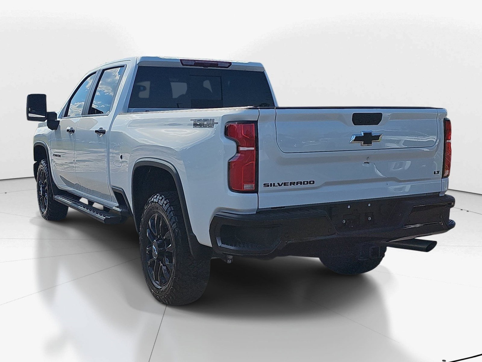 Used 2026 Chevrolet Silverado 2500 LT w/ Trail Boss Package AWD/4WD image 6