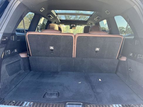 Certified 2025 Mercedes-Benz GLS 450 4MATIC image 25