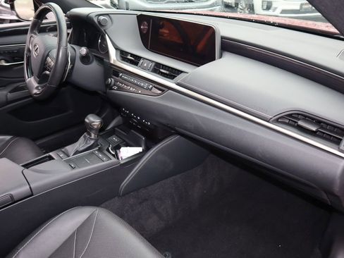 Used 2019 Lexus ES 350 w/ Accessory Package image 28