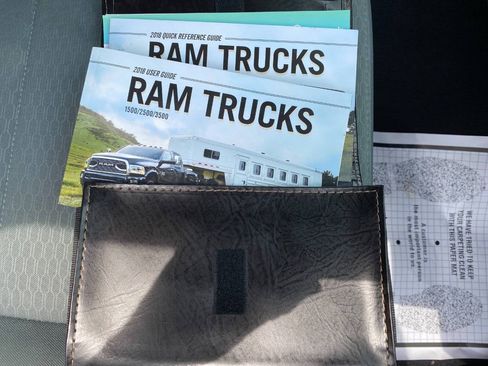 Used 2018 RAM 1500 Classic SLT AWD/4WD image 31
