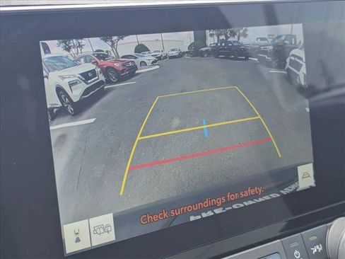 Used 2025 Toyota Grand Highlander FWD image 13
