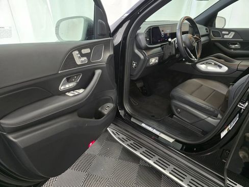 Certified 2025 Mercedes-Benz GLE 350 4MATIC image 29
