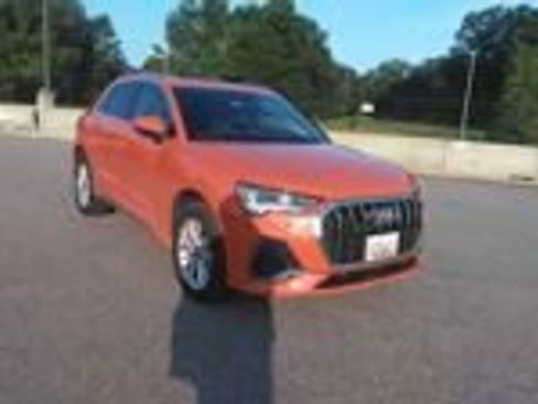 Used 2025 Audi Q3 2.0T Premium AWD/4WD image 5