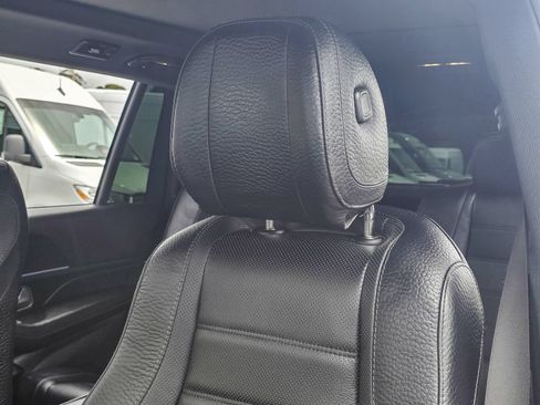 Used 2023 Mercedes-Benz GLS 580 4MATIC image 21