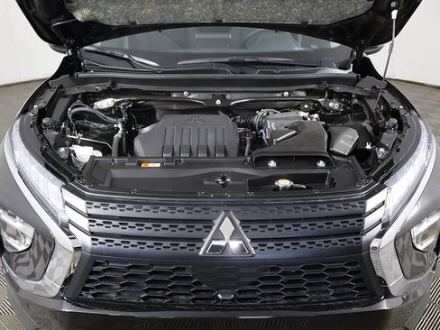 New 2026 Mitsubishi Eclipse Cross LE AWD/4WD image 16