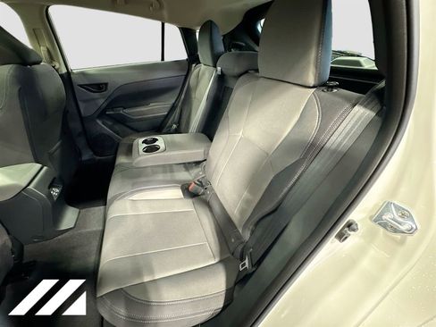 Used 2025 Subaru Crosstrek 2.0i Premium image 25