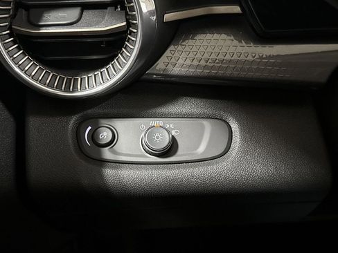 New 2026 Chevrolet Trax ACTIV w/ Driver Confidence Package image 18