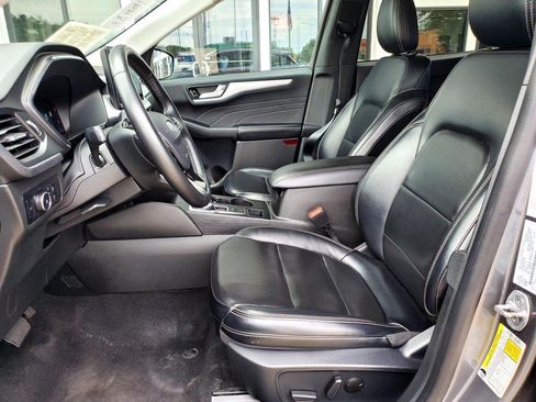 Used 2024 Ford Escape Platinum AWD/4WD image 12