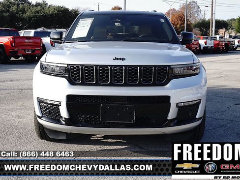 Used 2025 Jeep Grand Cherokee L Summit image 2