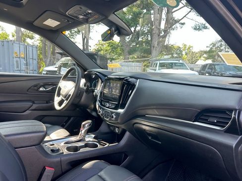 Certified 2022 Chevrolet Traverse RS w/ LPO, Floor Liner Package image 32