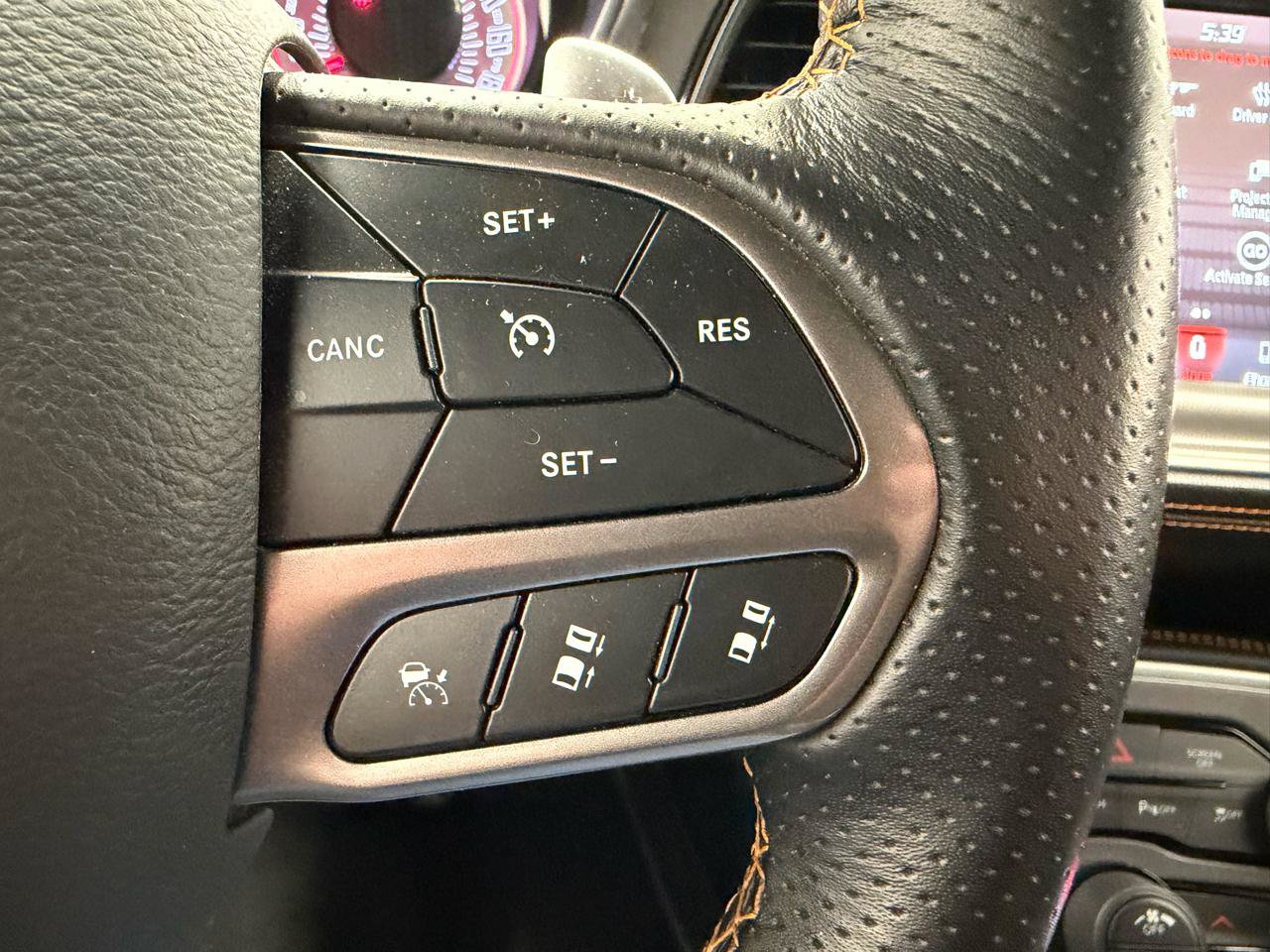 Used 2022 Dodge Challenger R/T Scat Pack RWD image 25