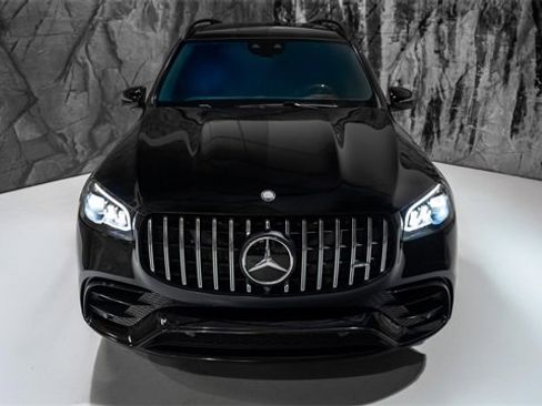 Used 2024 Mercedes-Benz GLS 63 AMG 4MATIC image 19