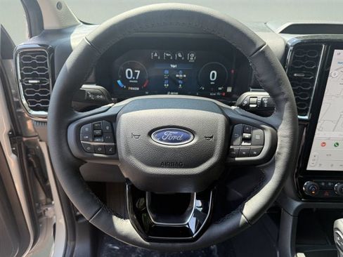 New 2026 Ford Ranger Lariat w/ Black Appearance Package AWD/4WD image 12