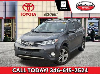 Used 2013 Toyota RAV4 XLE video 1