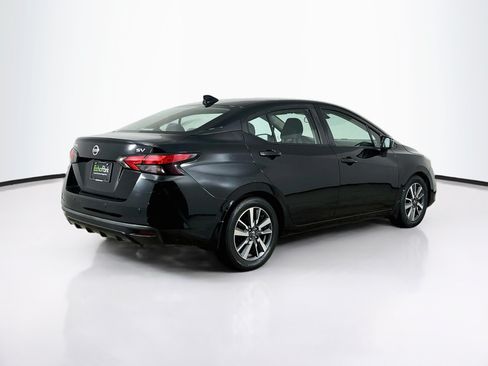 Used 2020 Nissan Versa SV FWD image 9