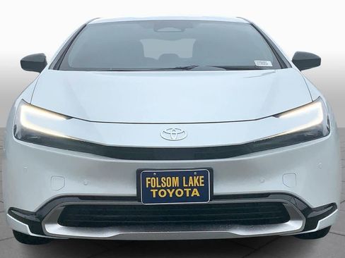 New 2026 Toyota Prius Plug-In Hybrid image 3