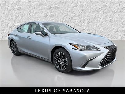 New 2025 Lexus ES 350 w/ Premium Package
