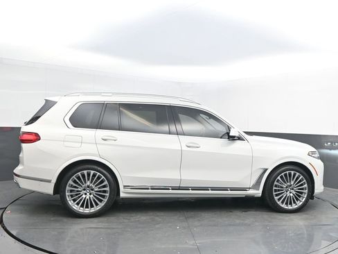 Certified 2022 BMW X7 xDrive40i w/ Premium Package image 8