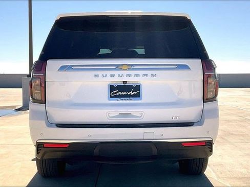 Used 2024 Chevrolet Suburban LT image 4