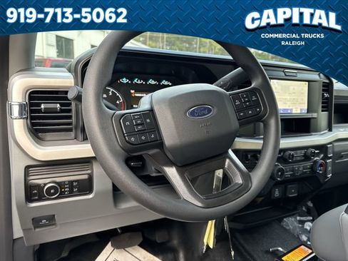 New 2026 Ford F350 XL w/ XL Chrome Package image 25