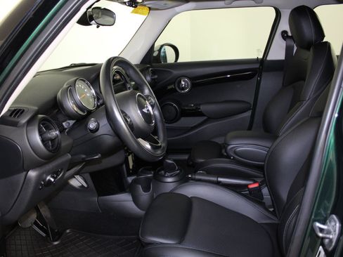 Used 2018 MINI Cooper S image 24