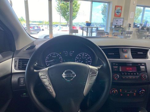 Used 2017 Nissan Sentra S FWD image 22