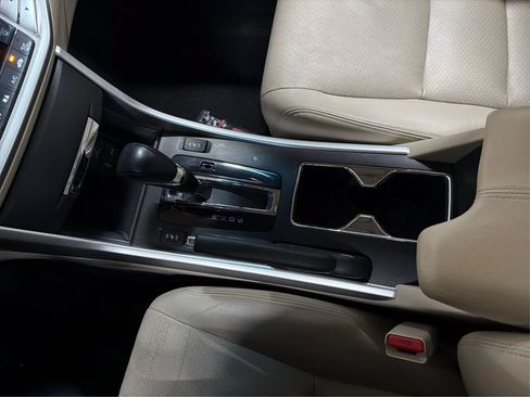 Used 2015 Honda Accord EX-L image 30