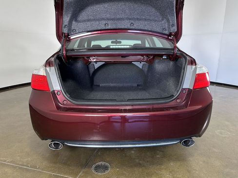 Used 2013 Honda Accord Sport image 15