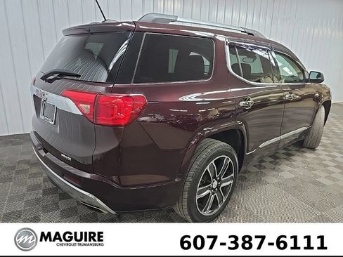 Used 2017 GMC Acadia Denali w/ Technology Package AWD/4WD image 10