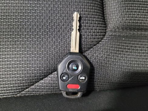 Used 2019 Subaru Impreza 2.0i Premium AWD/4WD image 32