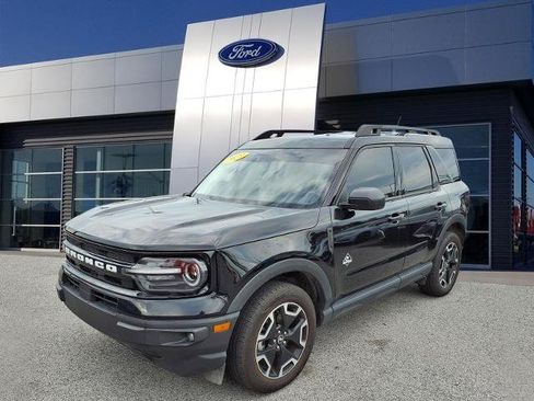 Certified 2023 Ford Bronco Sport Outer Banks w/ Tech Package AWD/4WD image 4