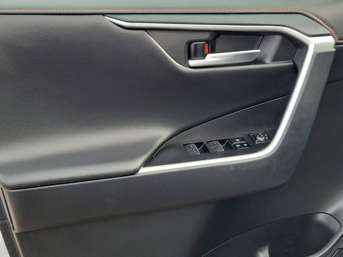 Used 2024 Toyota RAV4 Adventure image 6