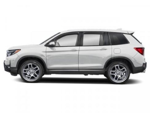 Used 2025 Honda Passport EX-L image 3