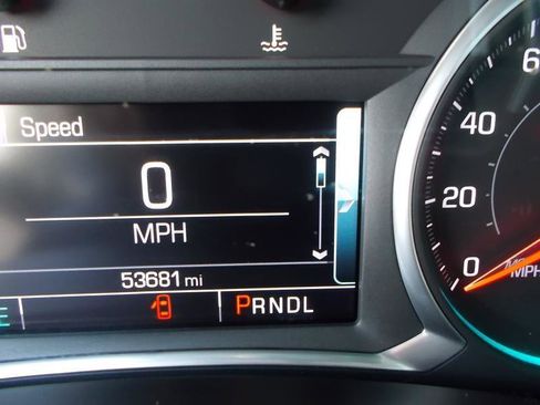 Used 2018 Chevrolet Equinox Premier FWD image 34